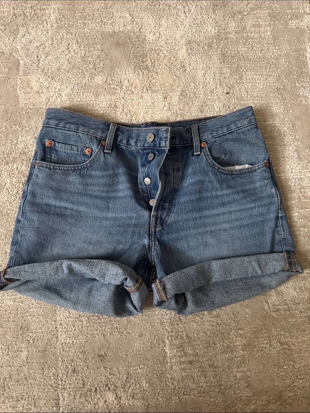 Levi's 501 Rolled shorts